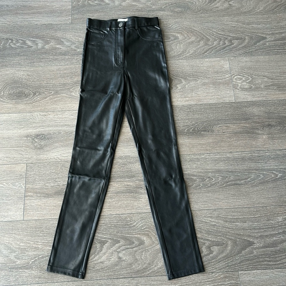 Wilfred Free Faux Leather Leggings